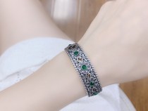 素敵なグッチブレスレット