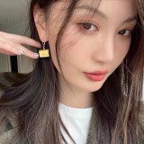 最新セリーヌ イアリング