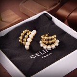 超話題!セリーヌ イアリング