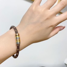 ルイヴィトンブレスレットコピー