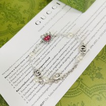 大人気グッチブレスレット