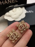 入手困難シャネル イアリング