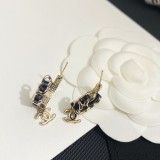 入手困難シャネル イアリング