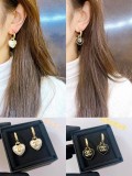 入手困難シャネル イアリング2色