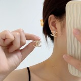 超話題!シャネル イアリング