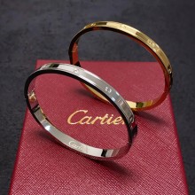 ★超人気カルティエ  ブレスレット