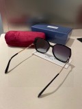 入手困難グッチサングラス2色