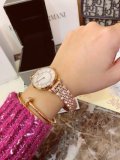 一目惚れ♪  Armani アルマーニ n級品 レディース 時計