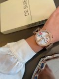 高品質 グッチGUCCI 激安偽物 クォーツランニング秒計時腕時計2色