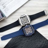 新型 ウブロHUBLOT スーパーコピー Square Bang Unicoシリーズメンズ腕時計5色