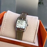 【話題商品！】エルメスHermes コピー Heure Hシリーズ腕時計7色