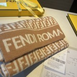 新作 Fendi フェンディ 激安偽物 レディース マフラー