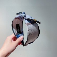 稀少 フェンディコピー レディース カチューシャ