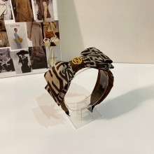 日本未入荷 フェンディ激安偽物 レディース カチューシャ
