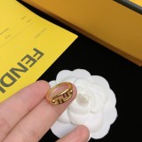 日本未入荷 フェンディ激安偽物 レディースリング