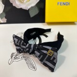 累積売上総額第１位！ フェンディ 激安偽物 レディース カチューシャ