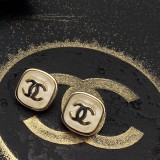 追跡付 Chanelシャネル 激安偽物 レディース  イアリング