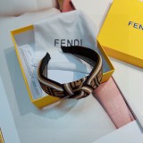【話題商品！】フェンディ 激安偽物 レディース カチューシャ