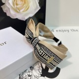 超話題! Dior ディオール コピーレディース カチューシャ