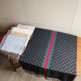 ★超人気 Gucciグッチ n級品長須ジャカードマフラー
