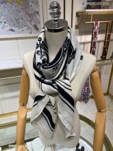 新作 Hermesエルメス 偽物通販 カシミヤスカーフ