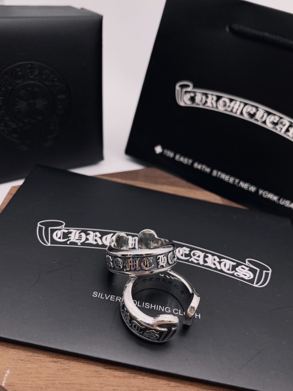 日本未入荷 クロムハーツ スーパーコピー リング