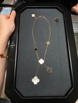 超話題! ヴァンクリーフ&アーペル コピー ブレスレット