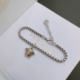 日本未入荷 Versace ヴェルサーチ n級品 ブレスレット