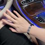 追跡付 Versace ヴェルサーチ コピーおすすめ ブレスレット