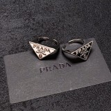 大人気 Prada プラダ コピー リング