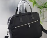 新作 Pradaプラダ 激安偽物 メンズショルダーバック