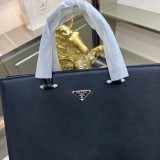 超話題! Pradaプラダ n級品メンズハンドバック