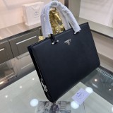 超話題! Pradaプラダ n級品メンズハンドバック