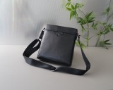 新作 Pradaプラダ 激安通販 メンズショルダーバック