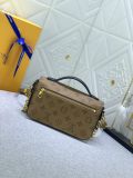 【話題商品！】Louis vuittonルイヴィトン 偽物通販 ショルダーバッグ