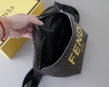 【限定】Fendiフェンディ 激安通販 メンズショルダーバック