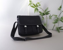 【話題商品！】Pradaプラダ コピー メンズショルダーバック