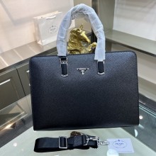 入手困難 Pradaプラダ スーパーコピー メンズハンドバック