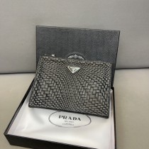 ★超人気 Pradaプラダ 激安偽物メンズハンドバック