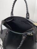 日本未入荷 Balenciagaバレンシアガn級品 レディースショルダーバック