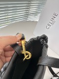 累積売上総額第１位！Celineセリーヌ 激安偽物 レディースショルダーバック