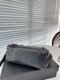入手困難 Balenciagaバレンシアガ激安偽物 レディースショルダーバック