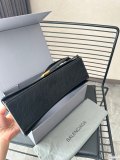 入手困難 Balenciagaバレンシアガコピーおすすめ レディースショルダーバック