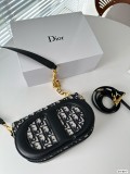大人気 Diorディオール 偽物通販 レディース ショルダーバック