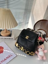 【話題商品！】Chanelシャネル コピーショルダーバック