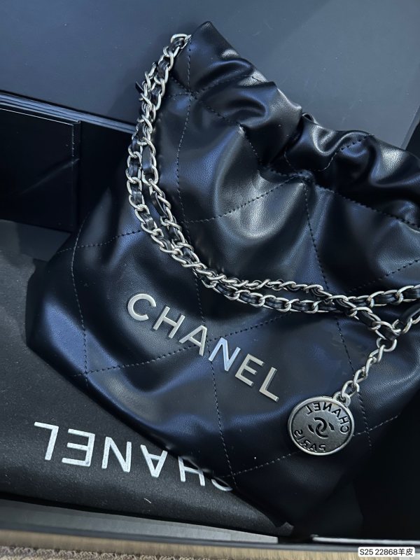 超話題! Chanelシャネル コピー ショルダーバック
