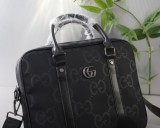 新作 Gucciグッチ 激安偽物 メンズハンドバック