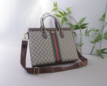 【話題商品！】 Gucciグッチ スーパーコピー メンズハンドバック