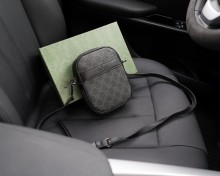 高品質 Gucciグッチ 偽物通販 メンズショルダーバック