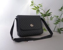 一目惚れ♪ Gucciグッチ n級品 メンズショルダーバック